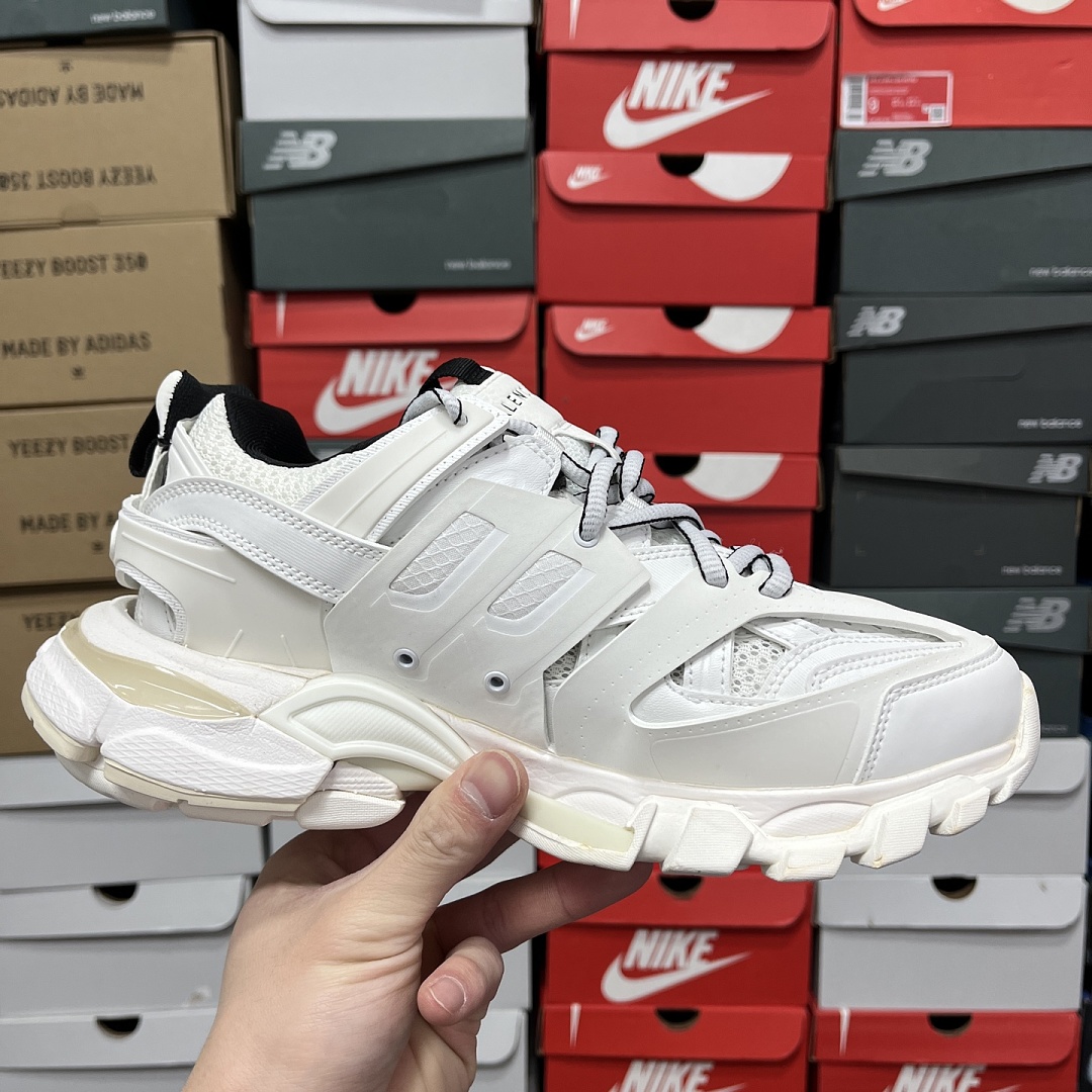 Balenciaga BLCG Track - Image 4