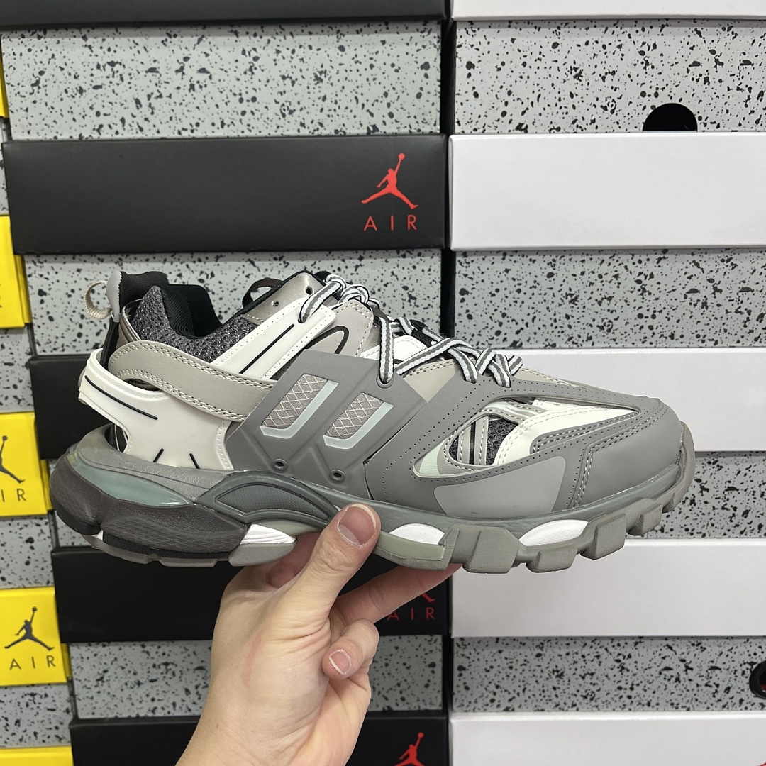 Balenciaga Track - Image 8