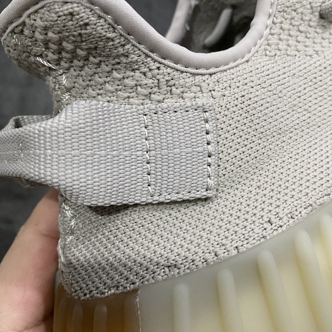 Adidas Yeezy 350 - Image 17