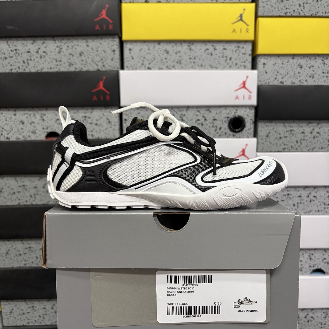 Balenciaga BLCG Radar 25 Gen