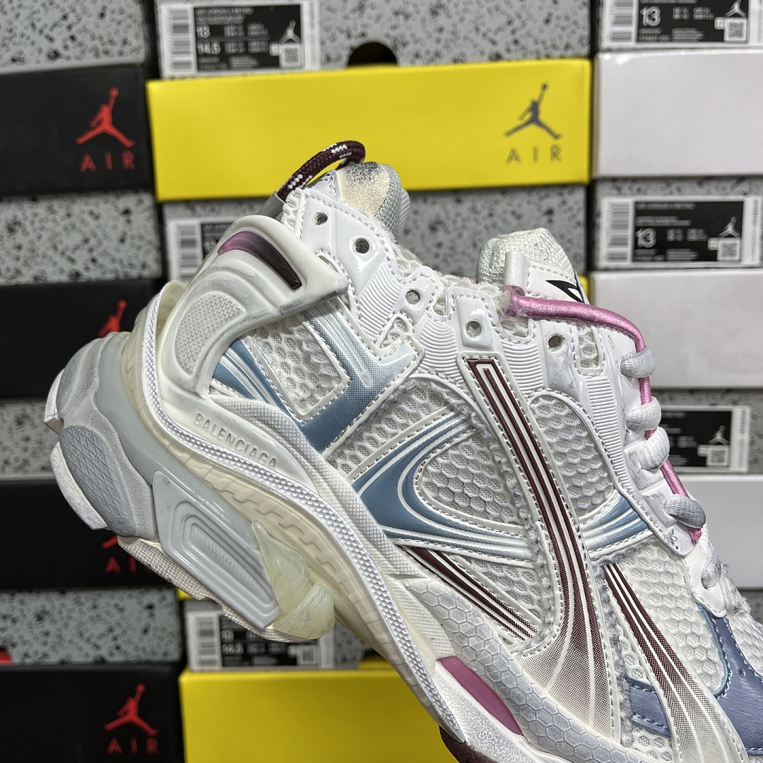 Balenciaga BLCG Runner 7.5 - Image 6