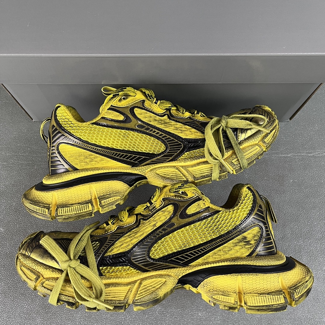 Balenciaga 3Xl - Image 110