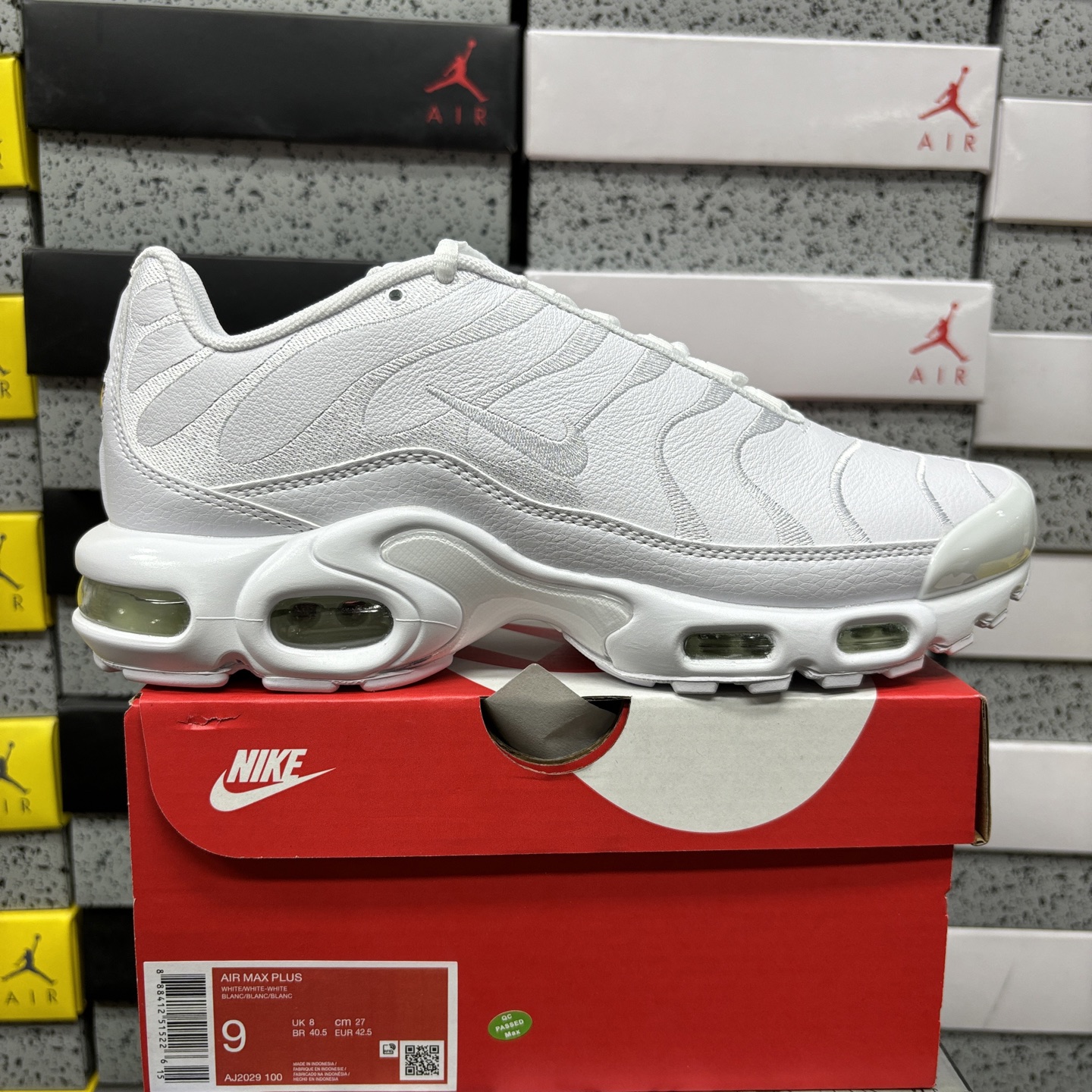 Nike Air Max Plus (Triple White) - Image 10