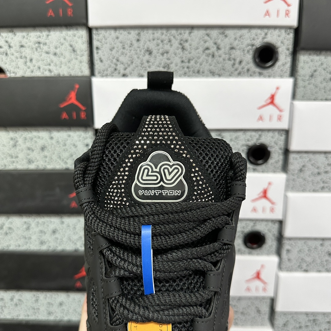 Louis Vuitton Skate Sneaker SK8 - Image 7