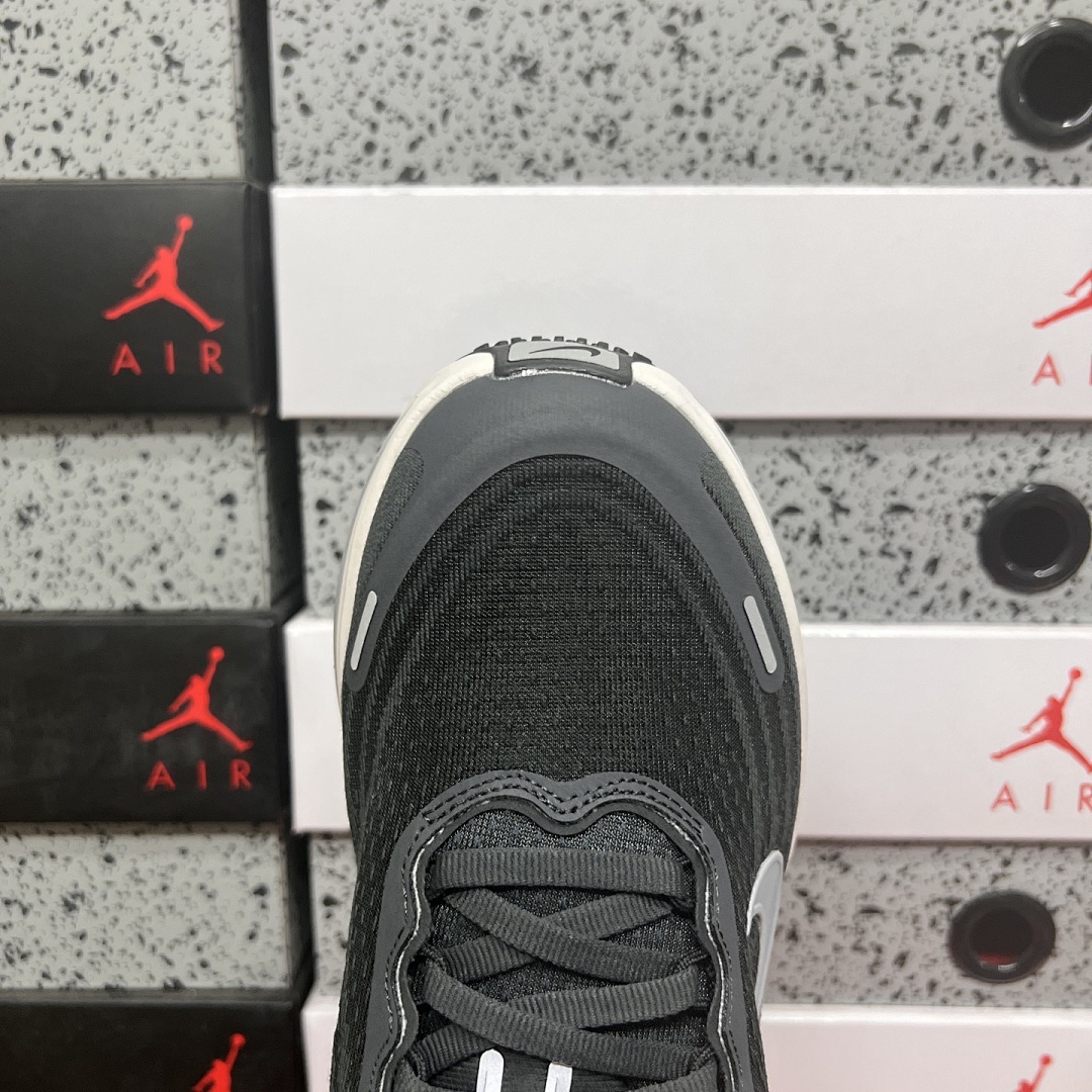 Nike Vomero Plus Anthracite White Wolf (Grey) - Image 6