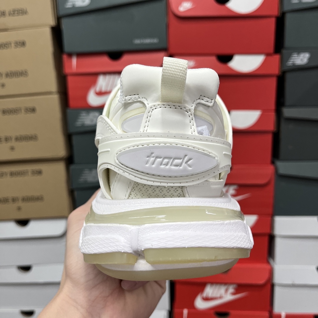 Balenciaga BLCG Track - Image 9