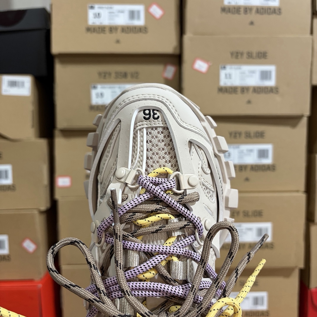 Balenciaga Track Trail Laces 3.0 - Image 8