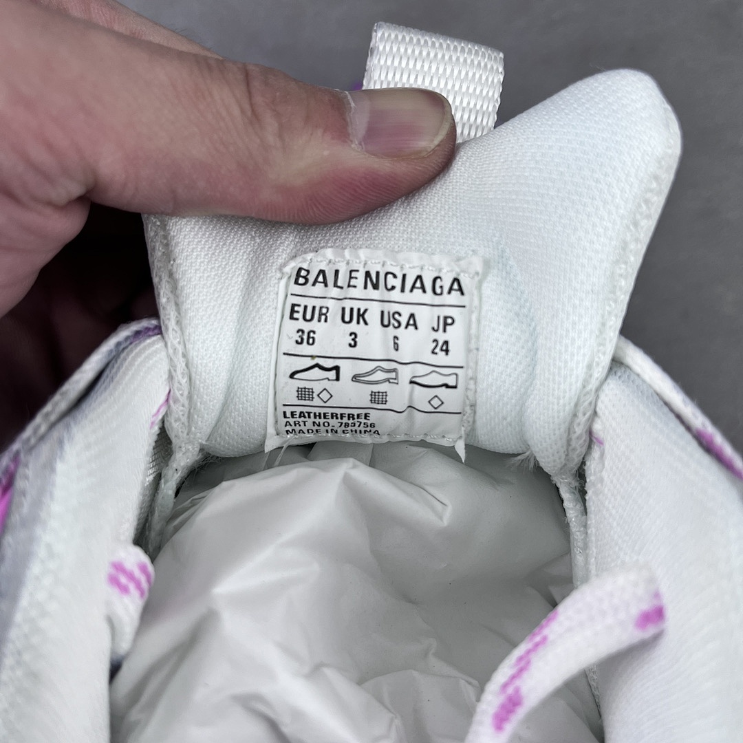 Balenciaga Cargo - Image 15