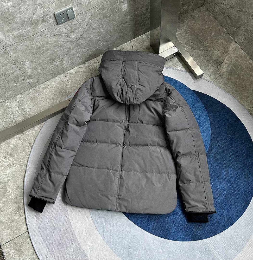 Canada Goose Macmillan Parka Jacket - Image 30