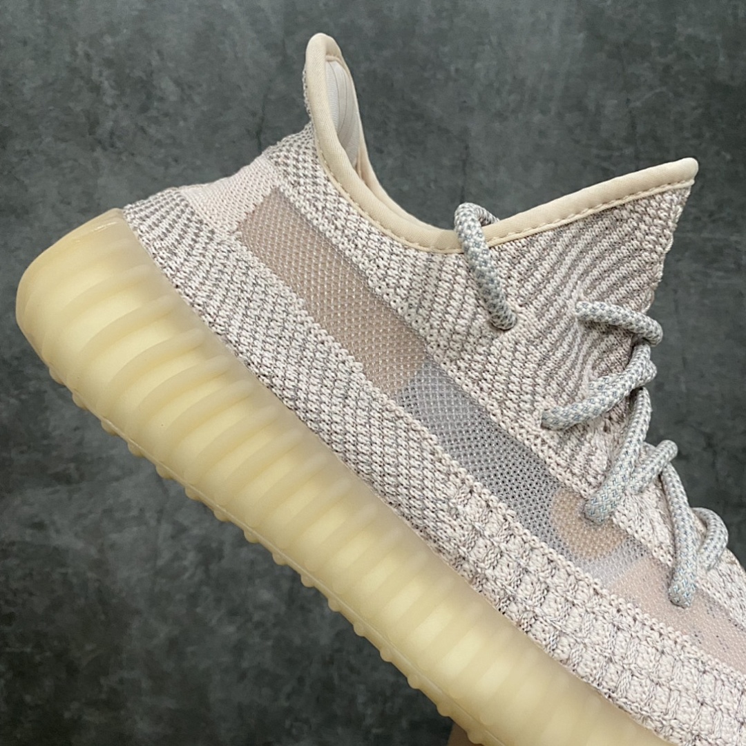 Adidas Yeezy 350 - Image 4
