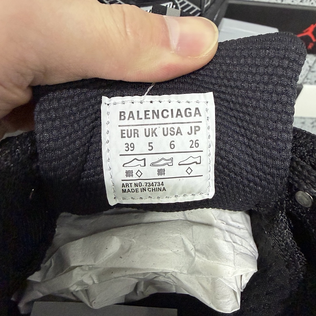 Balenciaga BLCG 3Xl - Image 8
