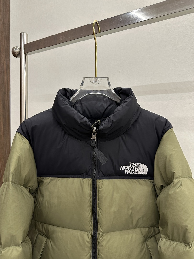 Chanel The North Face 1996 Retro Nuptse 700 Fill Packable Jacket - Image 118