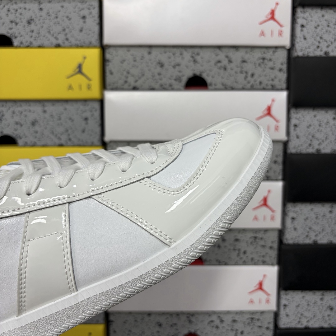 On Running Maison Margiela Replica - Image 12
