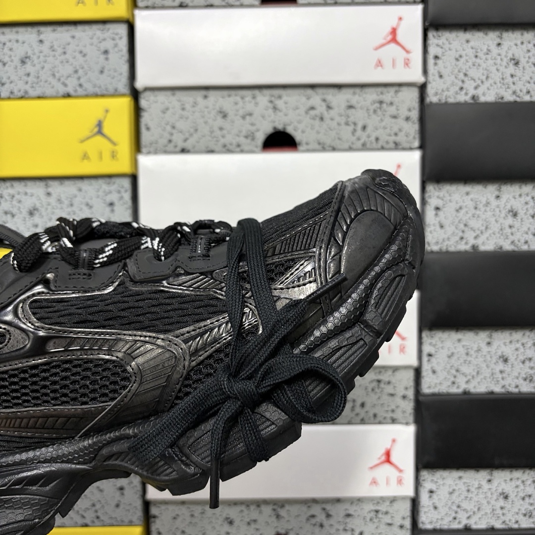 Balenciaga BLCG 3XL - Image 2