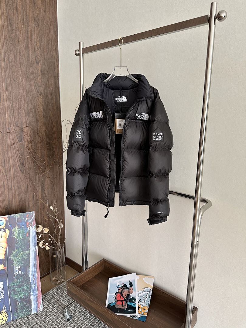 Chanel The North Face 1996 Retro Nuptse 700 Fill Packable Jacket - Image 28