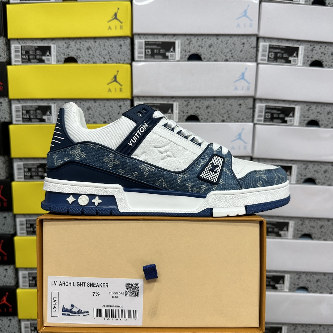 Louis Vuitton Trainer 1-01 - Image 10
