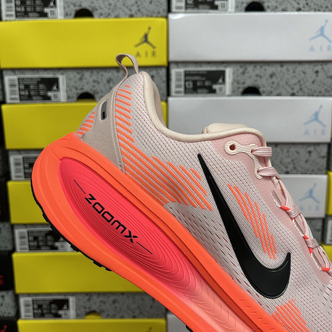 Nike Zoom Vomero - Image 4