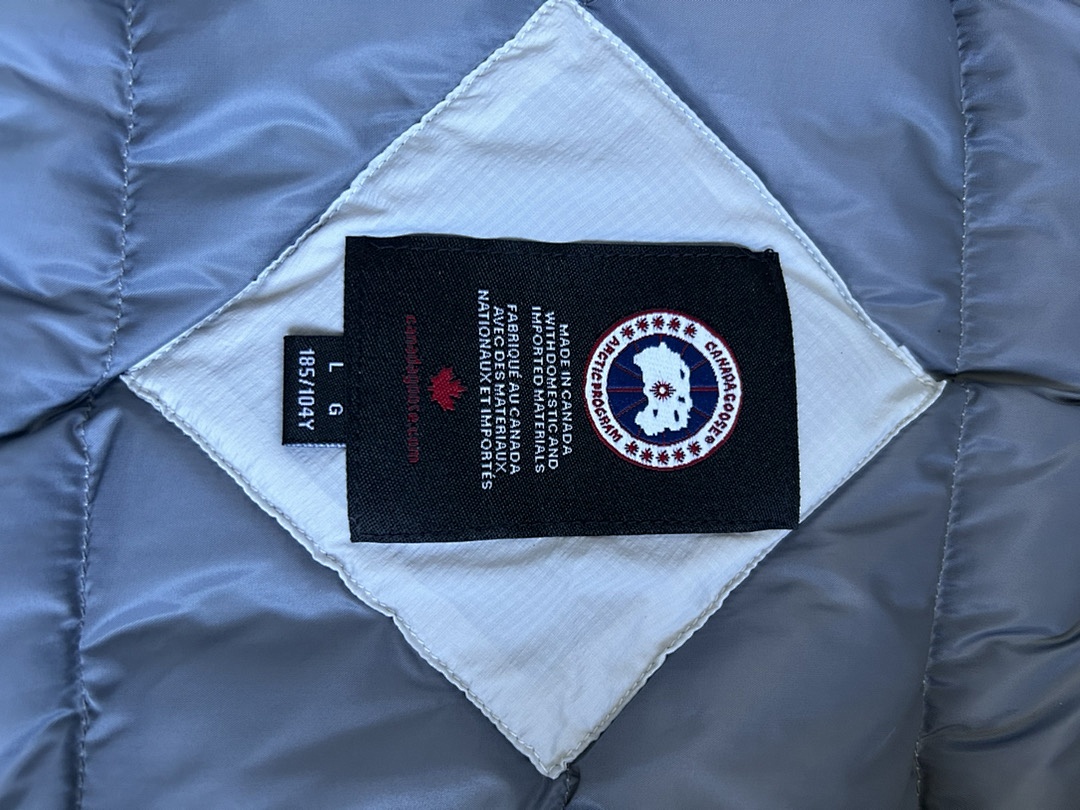 Canada Goose Label Lodge Hoody Jacket - Image 38