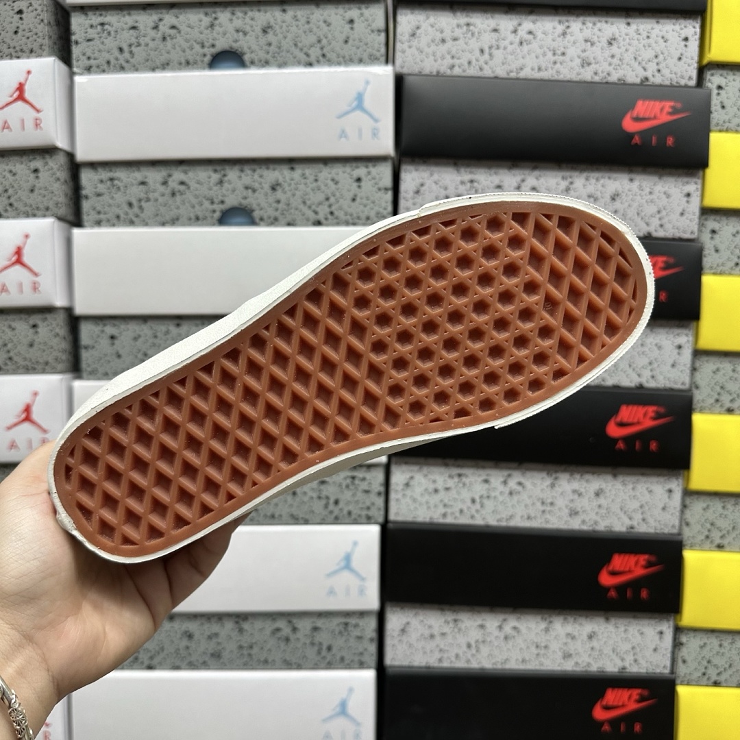 Vans Authentic 44 - Image 6