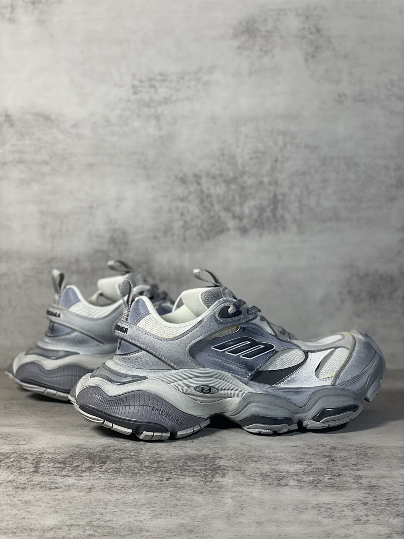 Balenciaga Cargo - Image 87