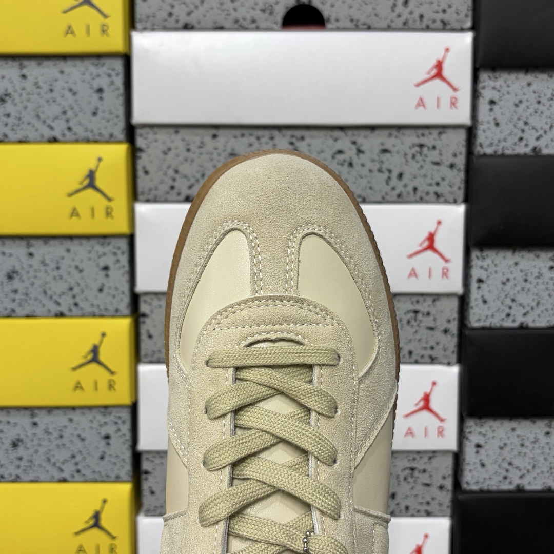 On Running Maison Margiela Replica - Image 3