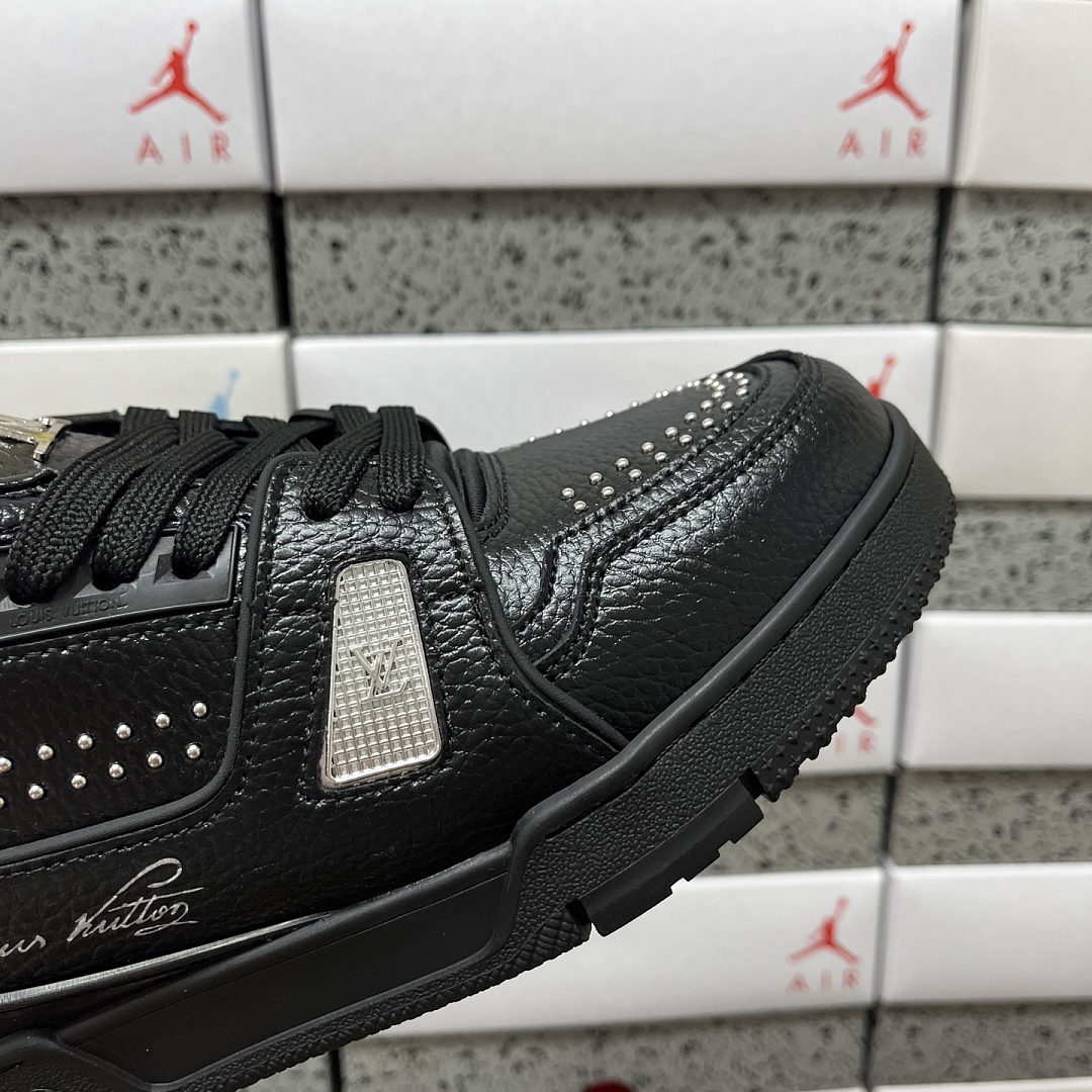 Louis Vuitton Trainer Rhinestone - Image 7
