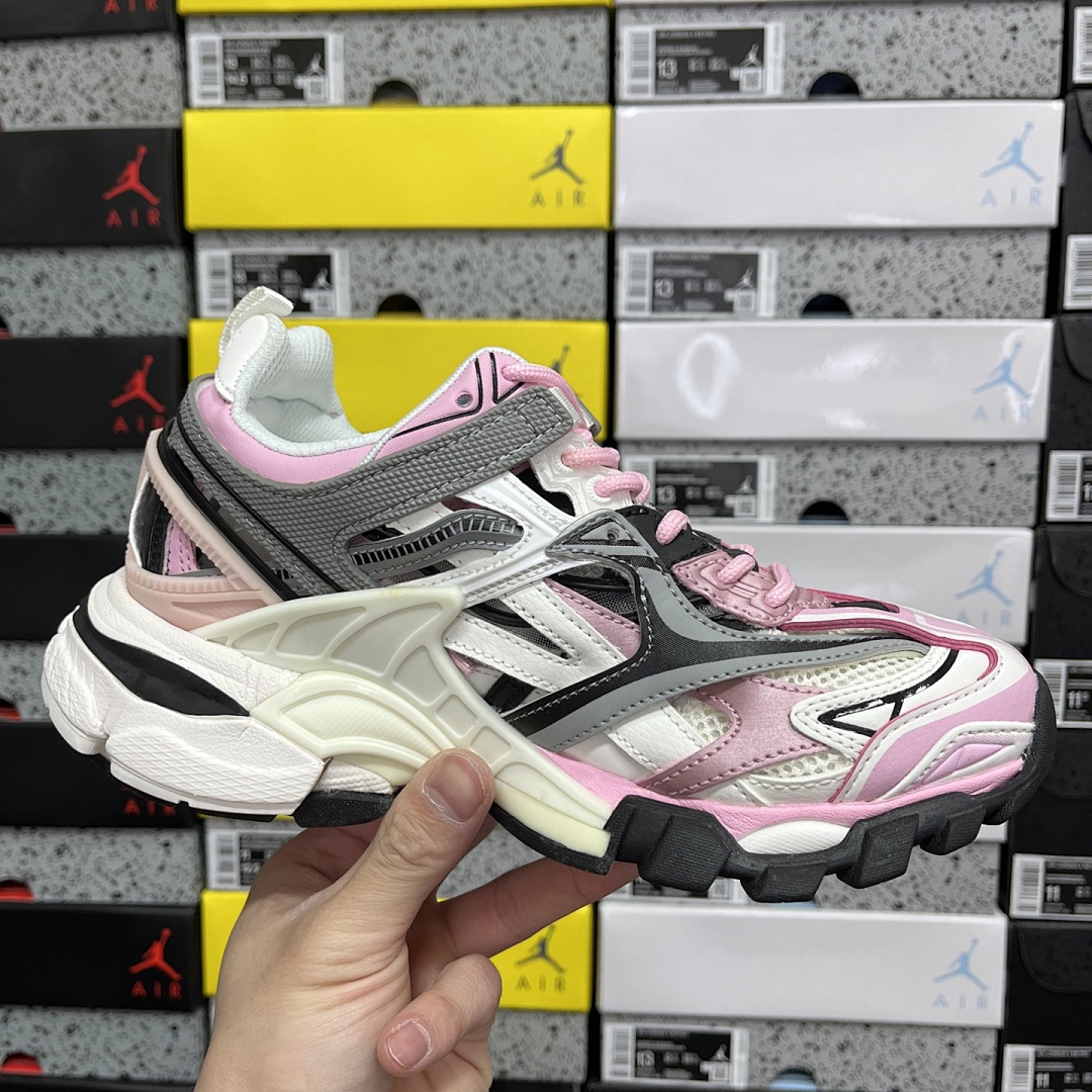 Balenciaga Track 2.0 - Image 70