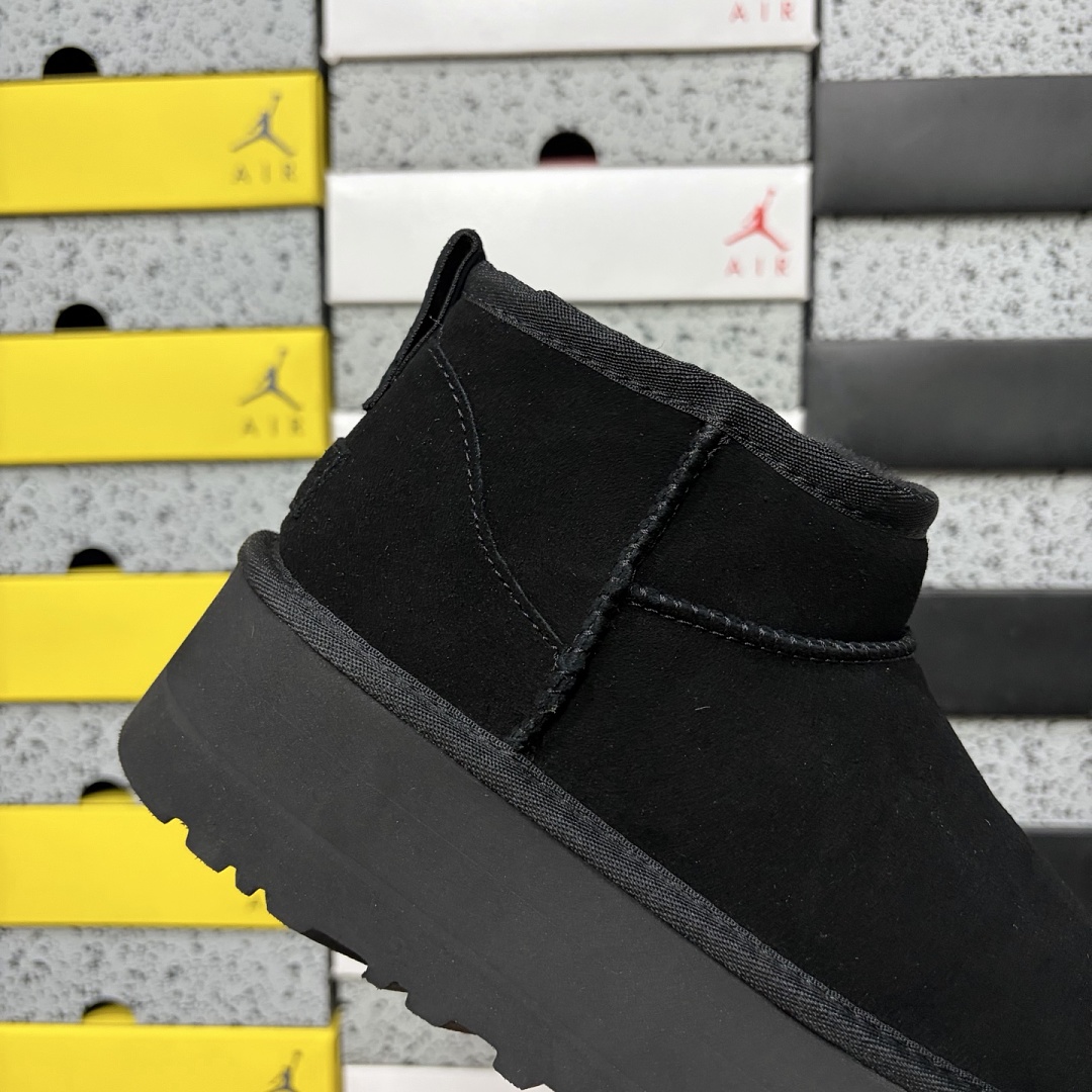 UGG Classic 5Cm Black -5092 - Image 5