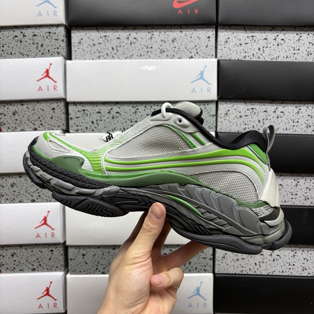 Balenciaga Triple S 2 - Image 8