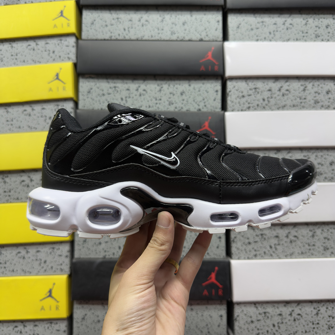 Nike Air Max Plus (Black White) - Image 2