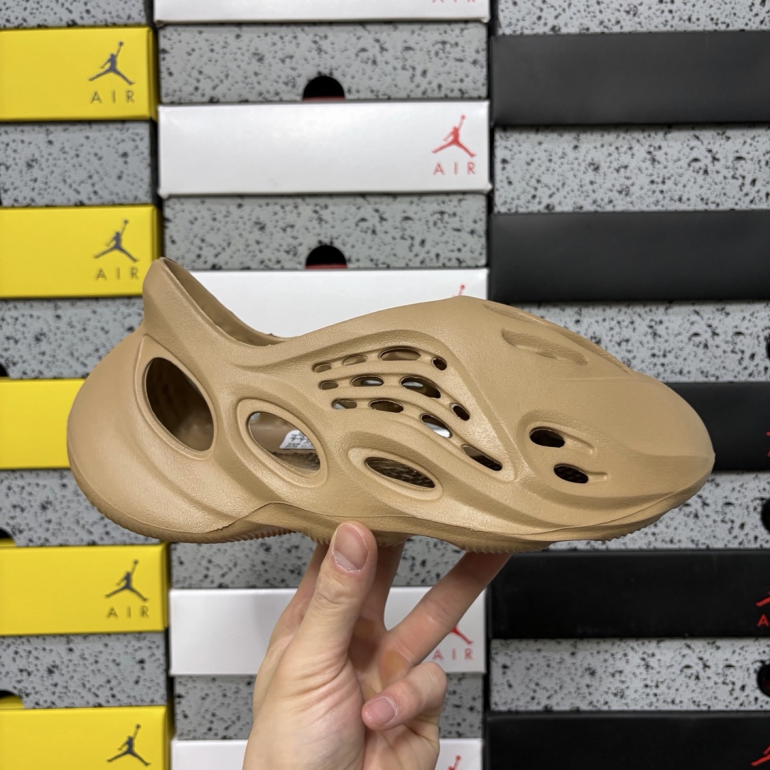 Adidas Yeezy Foam RNNR Ochre Clogs - Image 2