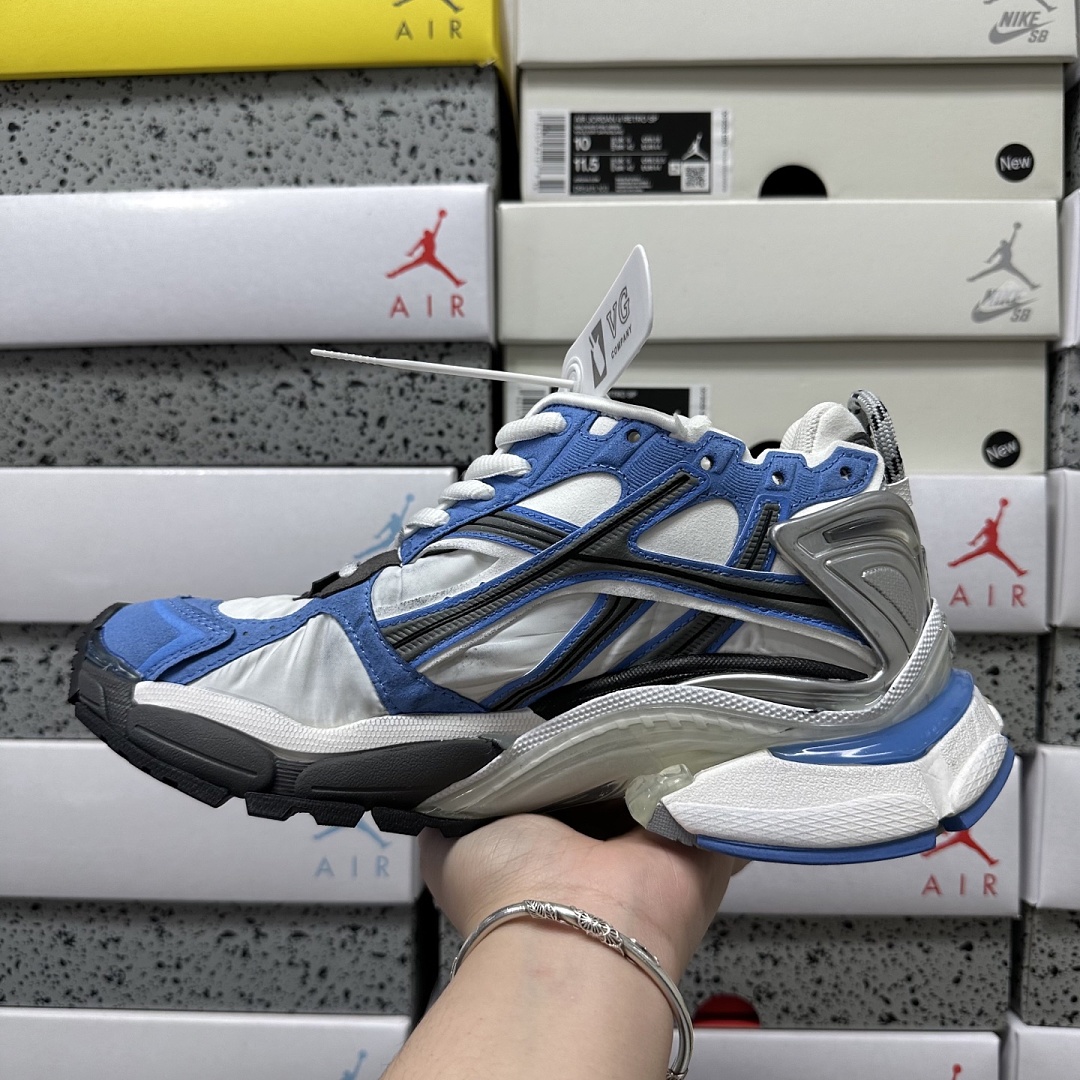 Balenciaga BLCG Runner - Image 8