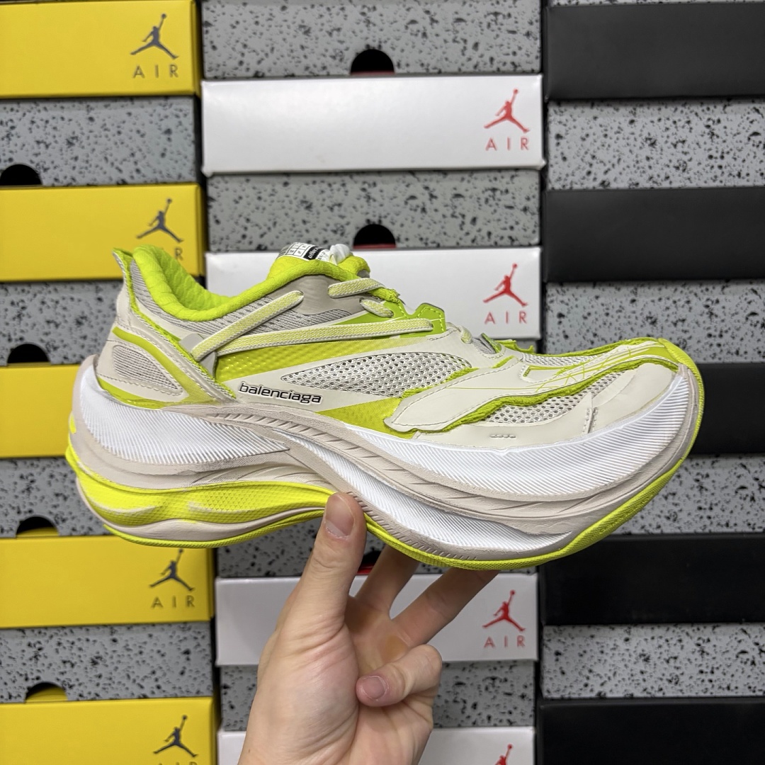 Balenciaga Jet 26 - Image 2