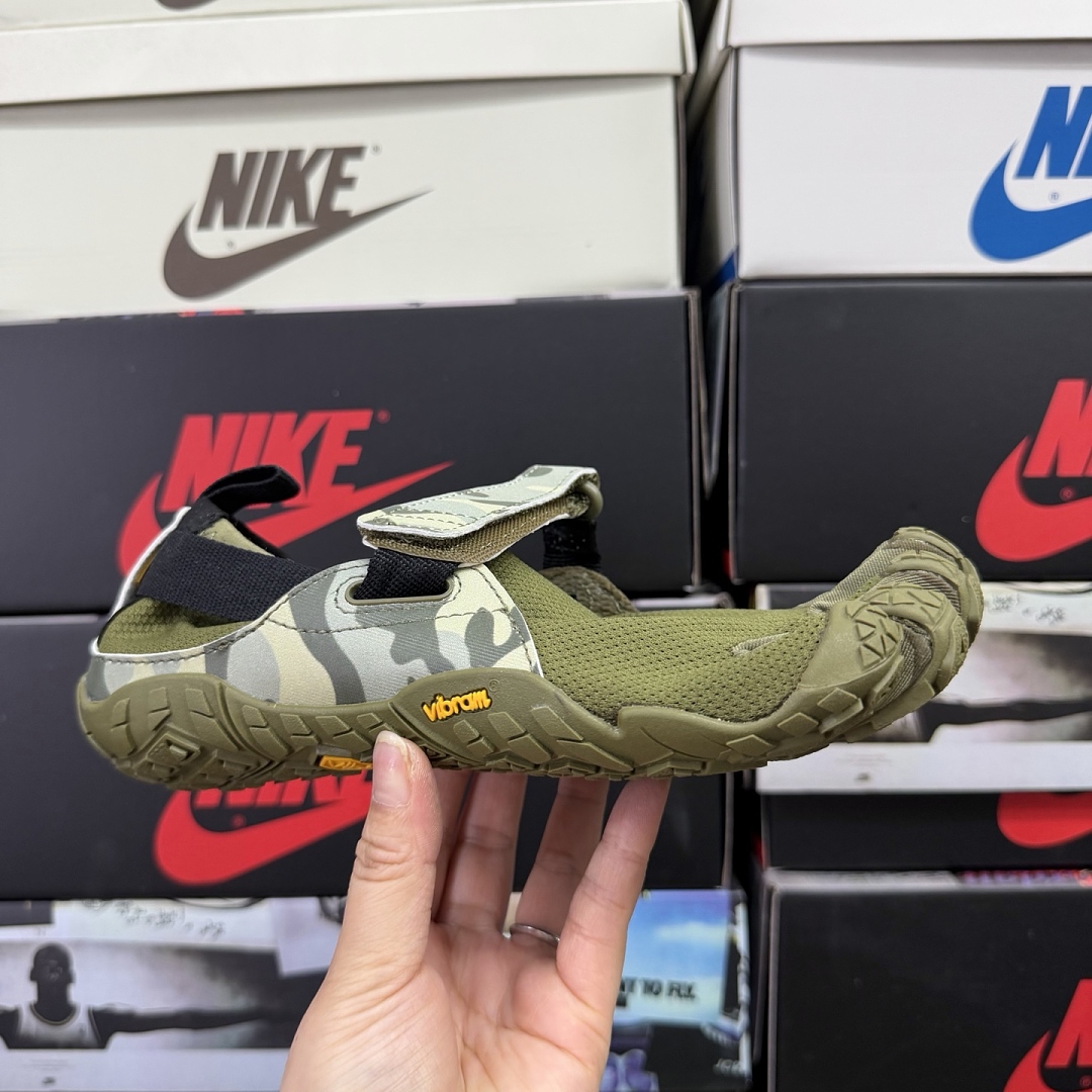 Suicoke Finger Chukka Boot S20MLC1 (Camo Green) - Image 9
