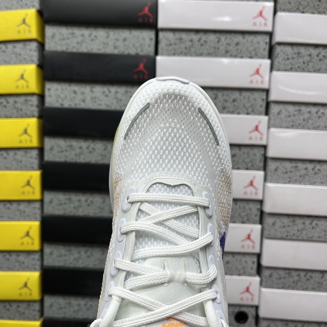 Nike Vomero Premium White Lapis Total (Orange) - Image 3