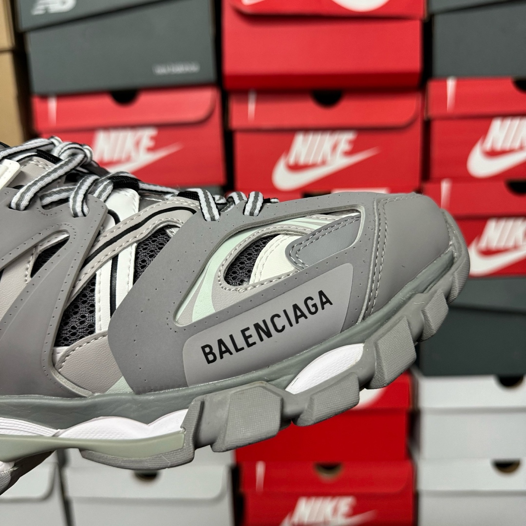 Balenciaga Track Dark Grey LED - Image 2