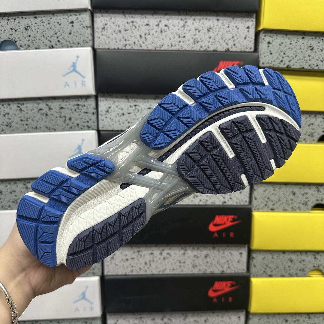 ASICS Gel-Kayano - Image 9