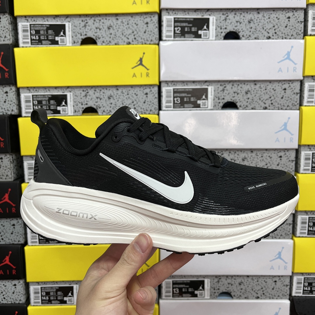Nike Zoom Vomero - Image 4
