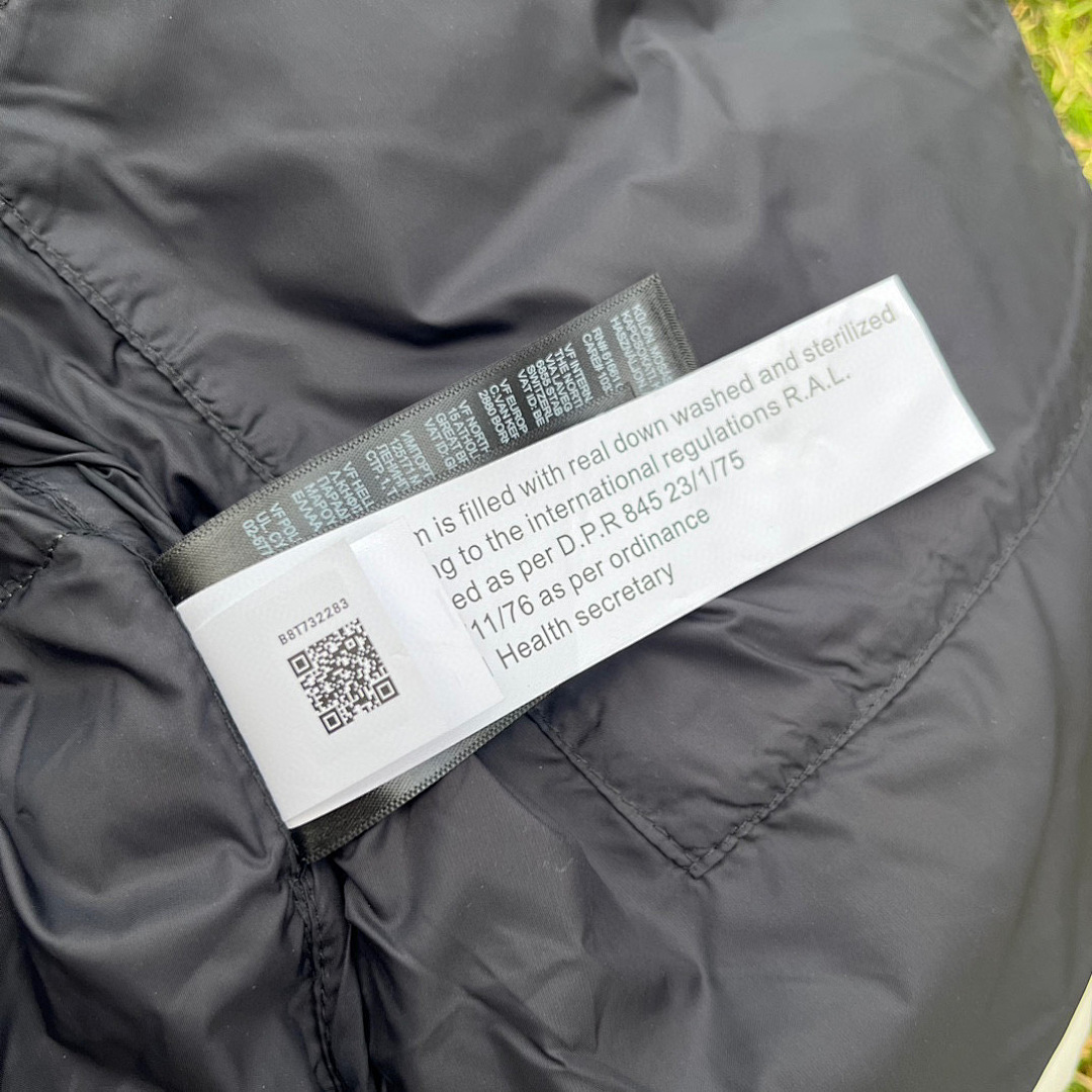 The North Face TNF 1996 Retro Nuptse 700 Fill Packable Jacket - Image 33