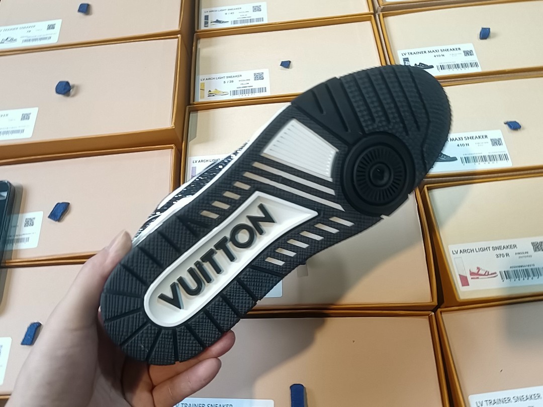 Louis Vuitton LV Trainer - Image 2