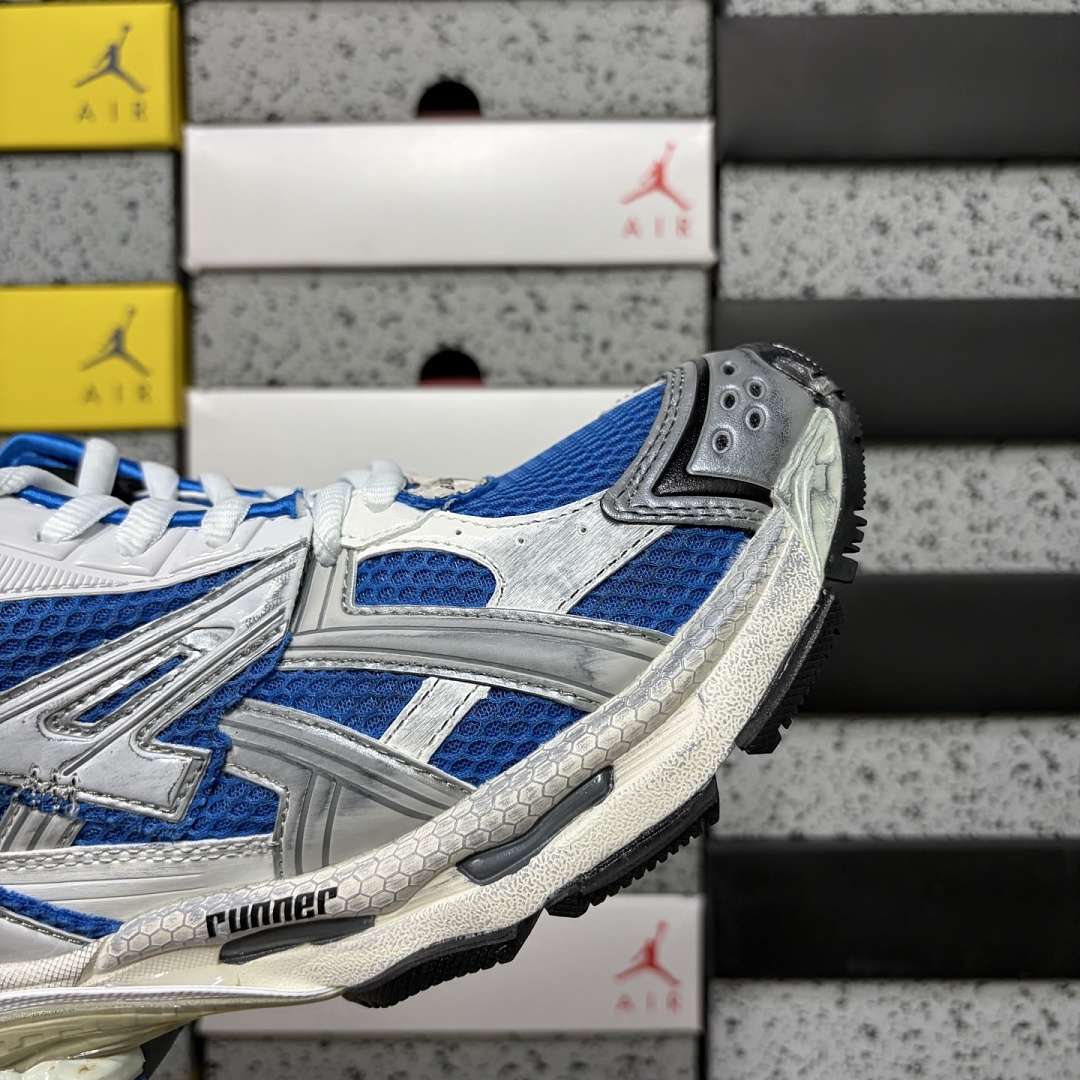 Balenciaga BLCG Runner 7.0 - Image 9