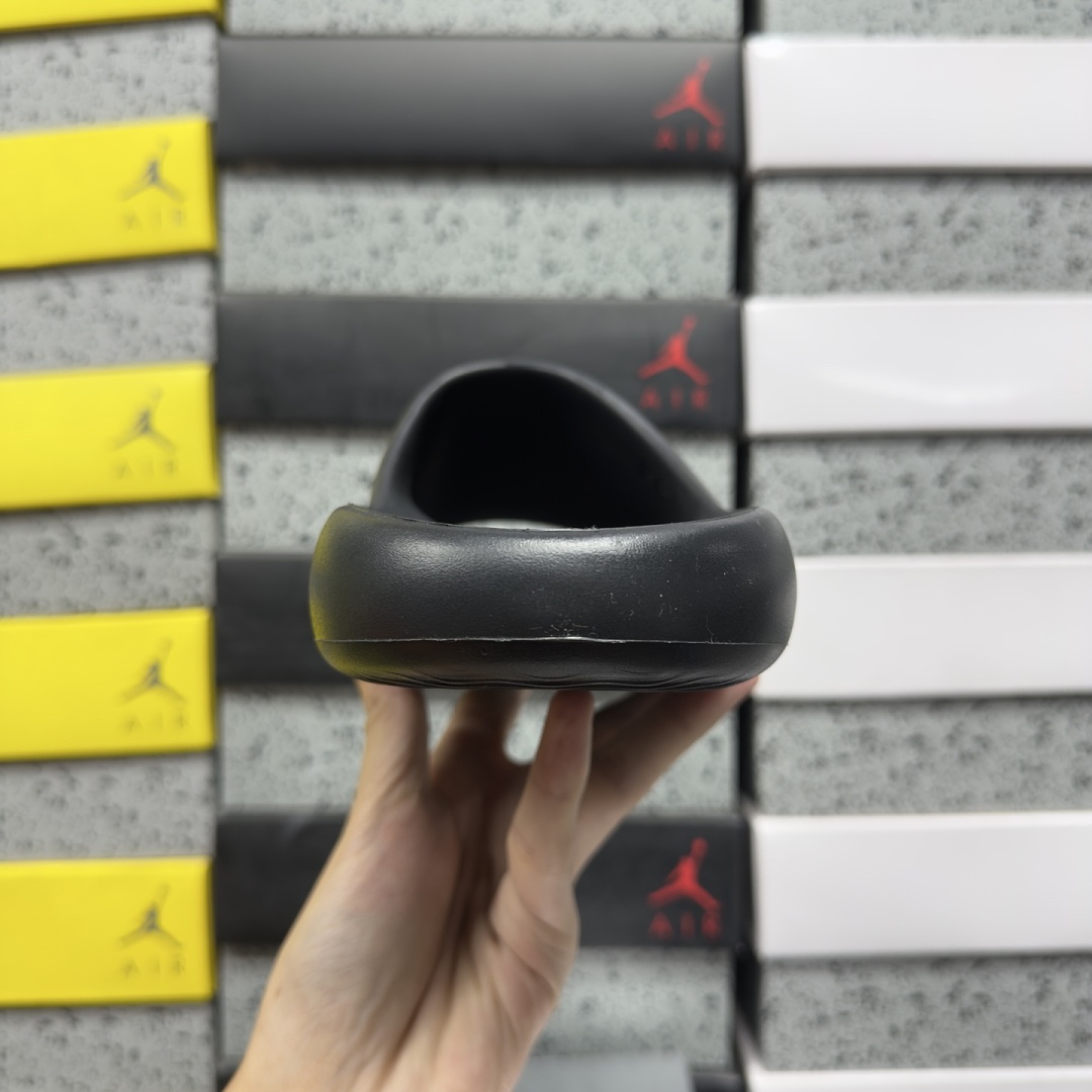 Adidas YOO Black (Surface) - Image 7