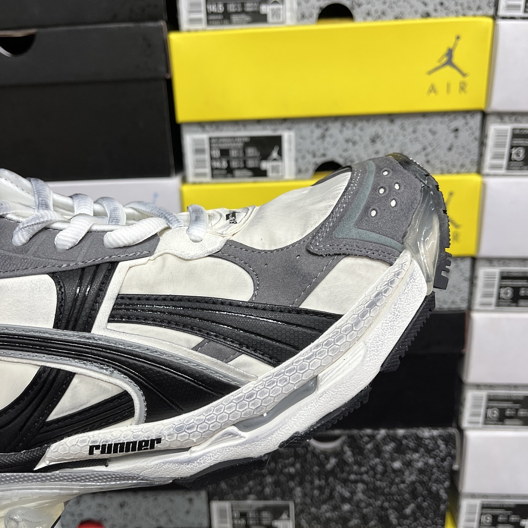 Balenciaga BLCG Runner 7.5 - Image 4