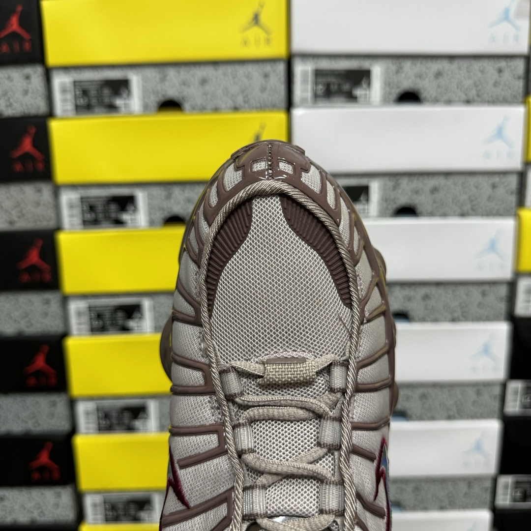 Nike Shox TL Pumice Night Maroon - Image 4