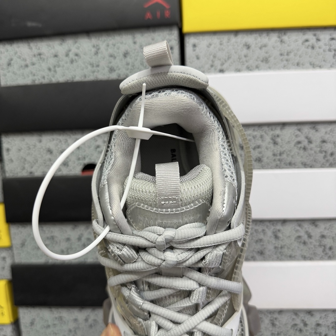 Balenciaga Track - Image 13