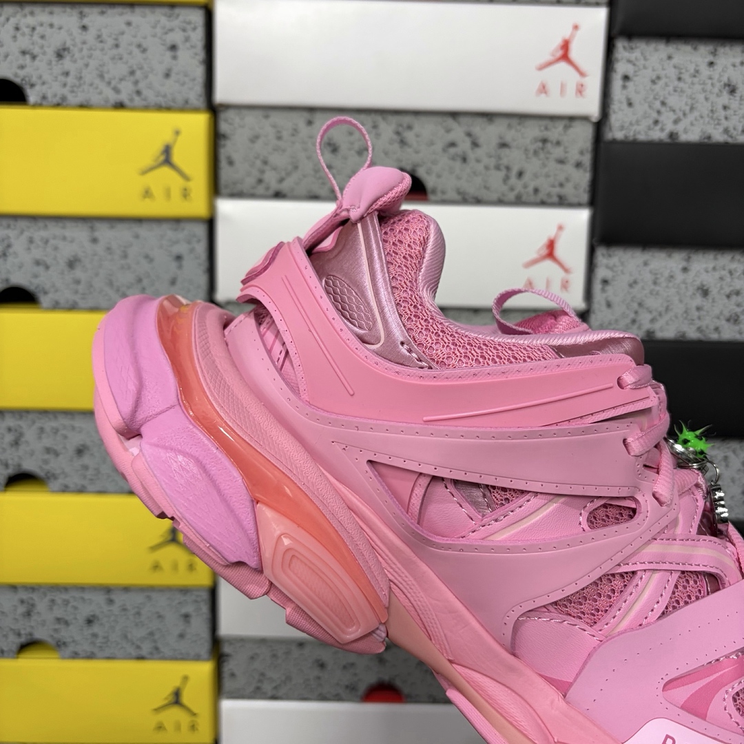 Balenciaga Track - Image 4