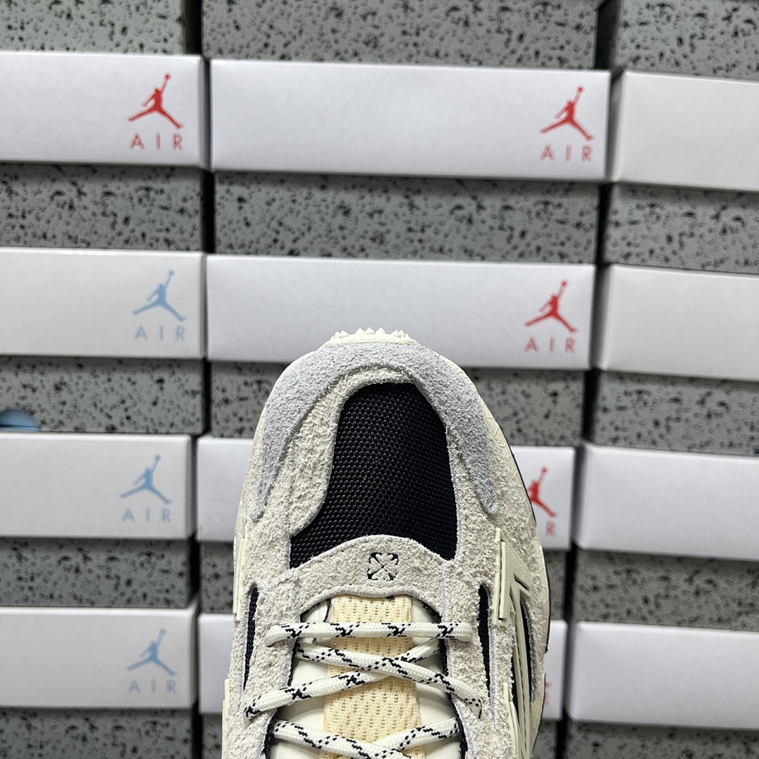 Off-White Be Right Back - Image 5