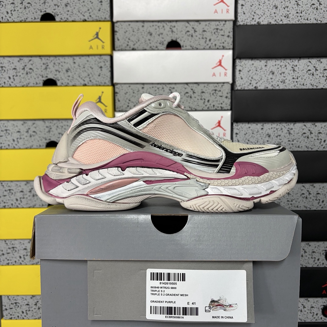 Balenciaga Triple S 2