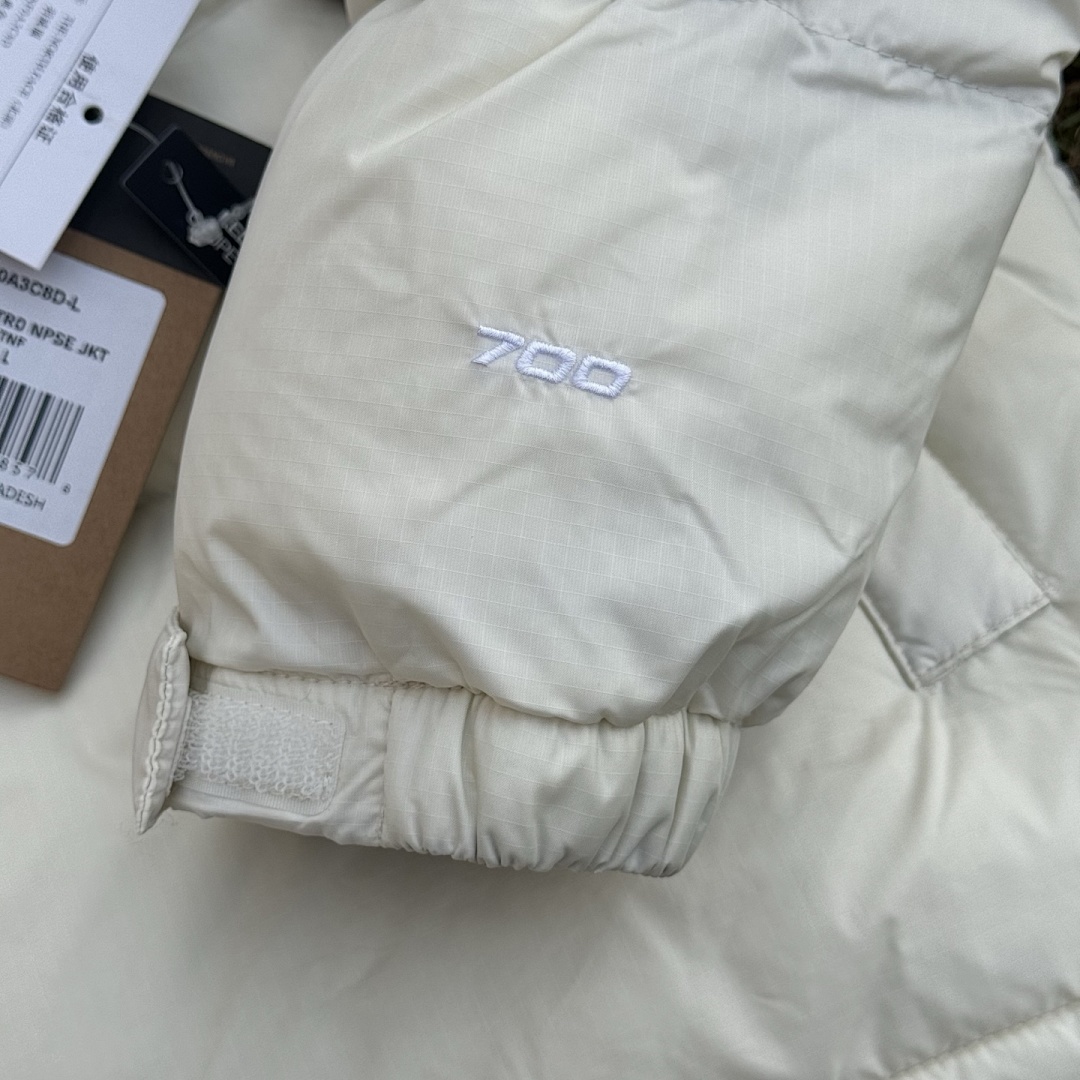The North Face TNF 1996 Retro Nuptse 700 Fill Packable Jacket - Image 53