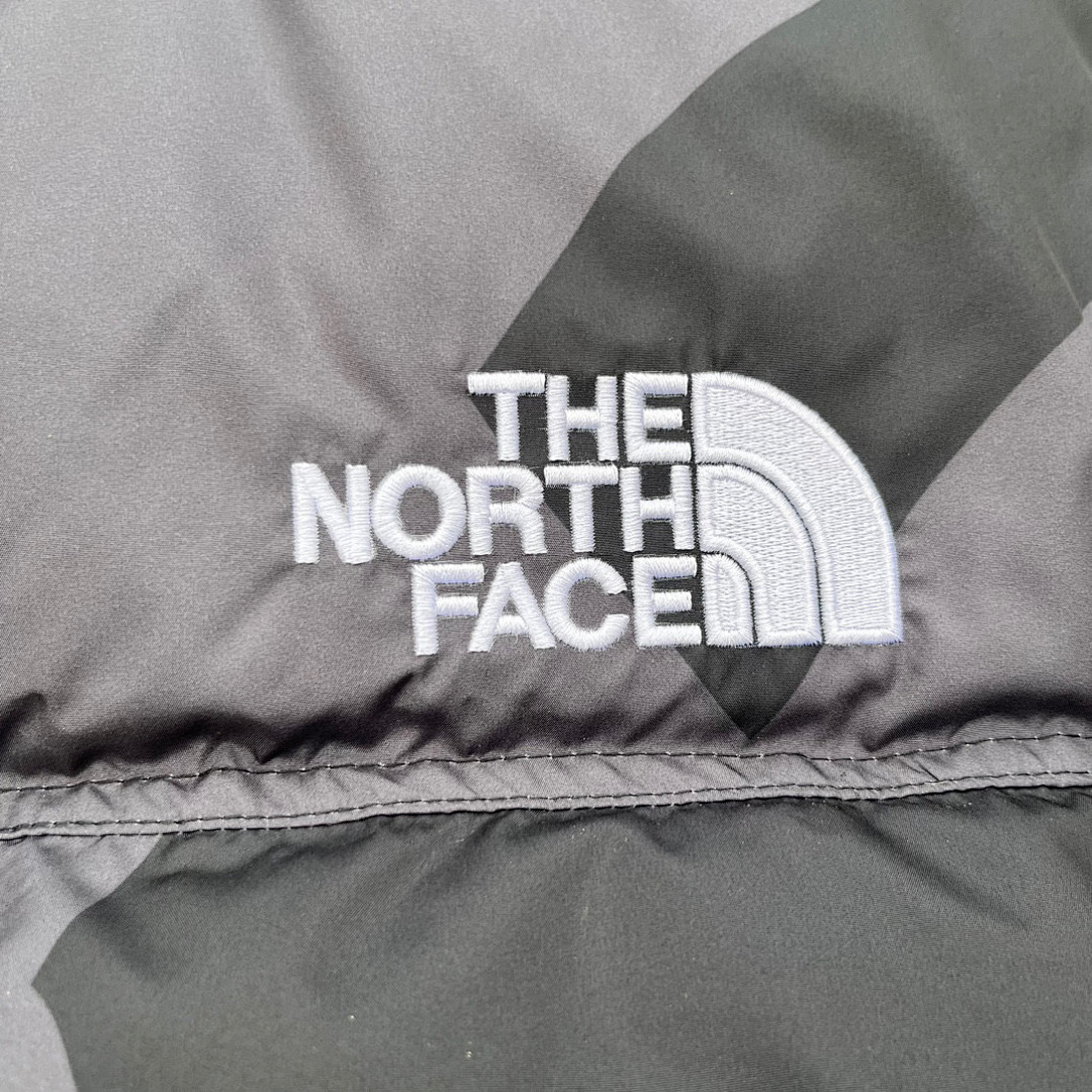 The North Face TNF 1996 Retro Nuptse 700 Fill Packable Jacket - Image 70